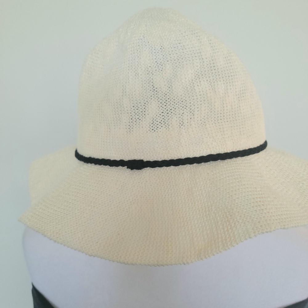 Rachel Zoe Cream Knit Beach Vacation Resort Travel Hat